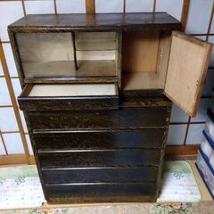 【あげます】昭和レトロたんすの画像