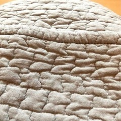 サンデシカ sandesica ベビー 抱っこ布団の画像