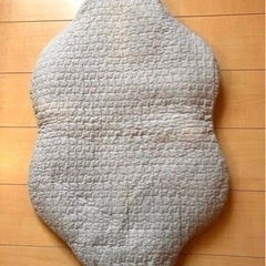 サンデシカ sandesica ベビー 抱っこ布団の画像