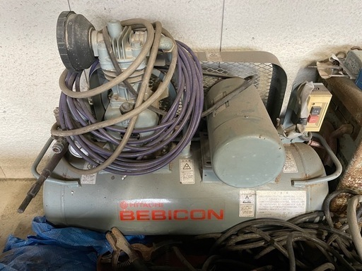 ベビコン　業務用コンプレッサー　★金額とかわからないのでいくらで欲しいか言ってもらえたら対応します★