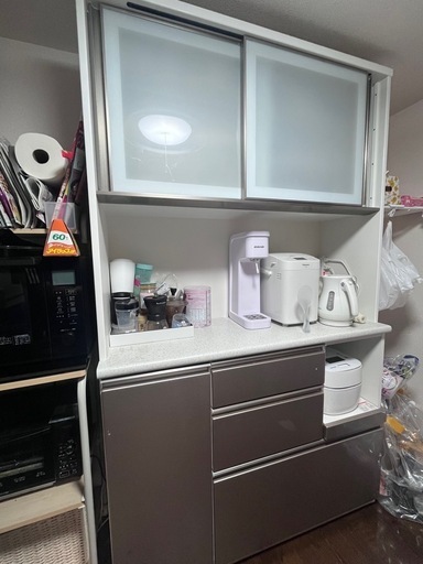 取引済【10/14値下げ】食器棚
