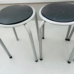 パイプ椅子　4個セットの画像