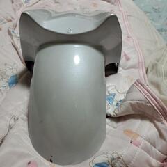 YAMAHA　シグナスX　1～3型フロントフェンダーCOLOR:パールホワイト未使用品！の画像