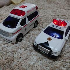 〚商談中〛救急車とパトカー