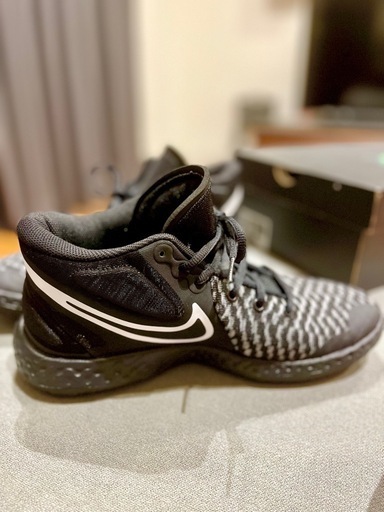 Nike KD Trey 5 VIII バスケットボールシューズ 黒　美品