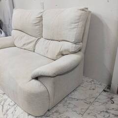  20006  NITORI ハイバック 2人掛けソファ   ◆大阪市内・東大阪市他 6,000円以上ご購入で無料配達いたします！◆ ※京都・高槻・枚方方面◆神戸・西宮・尼崎方面◆生駒方面、大阪南部方面　それぞれ条件付き無料配送あり！            の画像