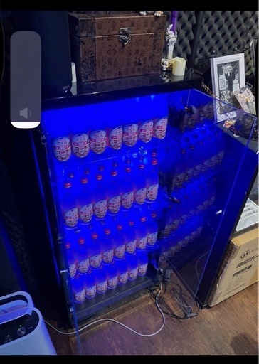 LEDショーケース