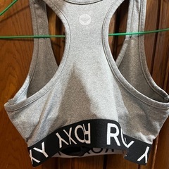 ROXY スポーツブラ グレー タンクトップスタイルの画像