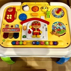 【値下げしました！】アンパンマン    よくばりテーブルの画像