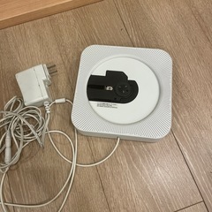 無印良品　壁につけられるCDプレーヤー