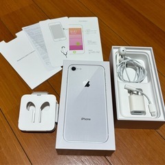【美品】iPhone8（64G）の箱、一部中身あり