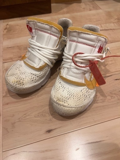 off-white エアープレスト