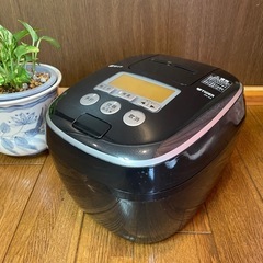 TIGER 圧力IH炊飯ジャー炊きたてJPC-KS