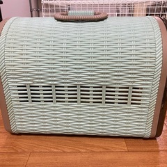ペットキャリーの画像