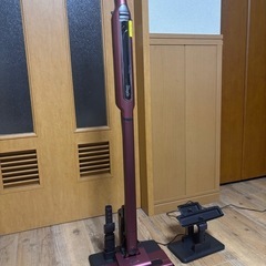 超美品！シャークのコードレス掃除機！CS200Jの画像