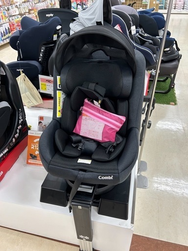 combi  チャイルドシート