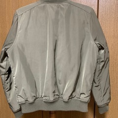 MA-1風　ジャケット　カーキの画像