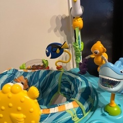 ジャンパー　ファインディングニモの画像