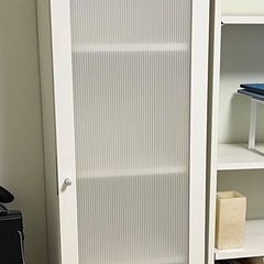 IKEA ビリー（扉あり）
