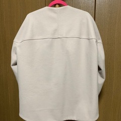 ノーカラー コート　ベージュ
の画像