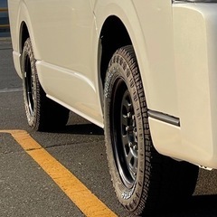車のパーツ タイヤ、ホイール
