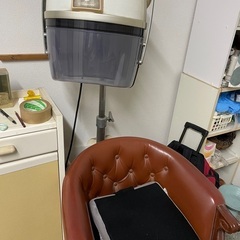美容院で使用していたヘアドライヤー椅子付き