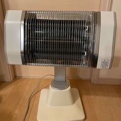 【最終値下げ】ダイキン遠赤外線電気ストーブの画像