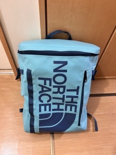 ノースフェイス　リュック　水色