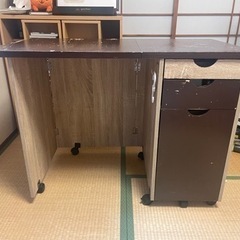 【折りたたみ式ミシン台】家具 (和光市・朝霞)