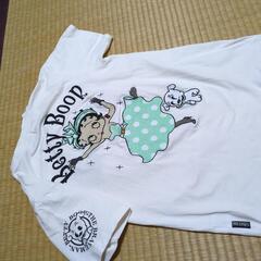 BettyTシャツ