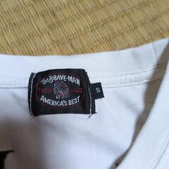 BettyTシャツの画像