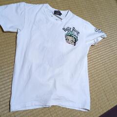 BettyTシャツの画像