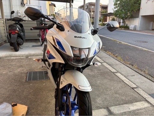 10月11
日まで！GSX125R 