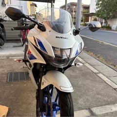 10月11
日まで！GSX125R の画像