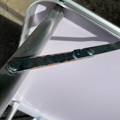 【値下げ】●アウトドアテーブル 型番：A61004  折り畳み 新品アウトレット品 へこみ有 レジャーテーブル アルミテーブル 240cm 8～10人用 ●の画像