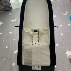 ベビービョルン　BabyBjorn  バウンサ
ーの画像