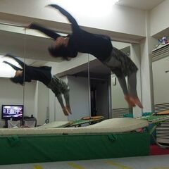 足立区/葛飾区でバク転・バク宙、アクロバットをよってみよう！の画像