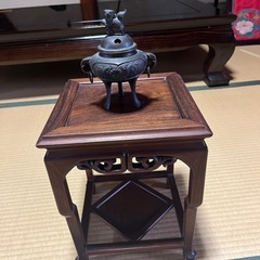 中国皇帝風花台と香炉
