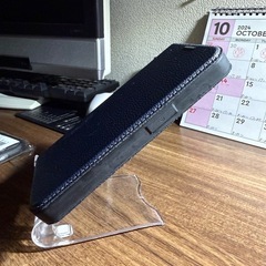 iPhone14pro用 手帳型ケース ネイビー 合成皮革の画像