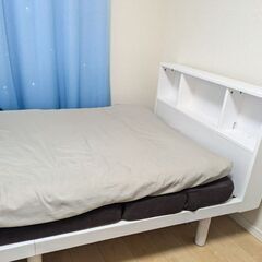 シングルベッド　マットレス、寝具付