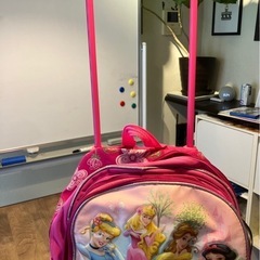 ディズニープリンセス キャリーバッグ リュック の画像