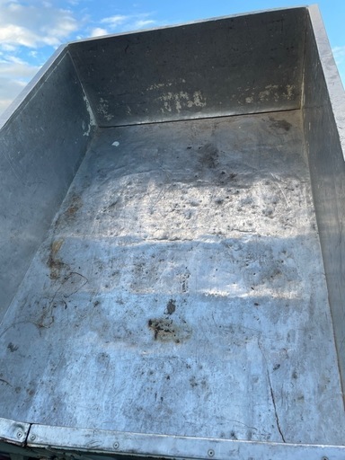 ダイハツVーS100P 荷台