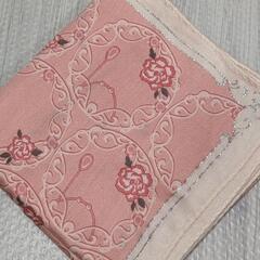 ※受渡者決定※【ピンク】ローズ✕シルバー　ハンカチ【美品】