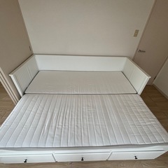 【IKEA】HEMNES （ヘムネス）ベッド× HUSVIKA （フスヴィーカ）マットのセットの画像