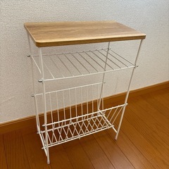 ニトリ　ベットサイドテーブル