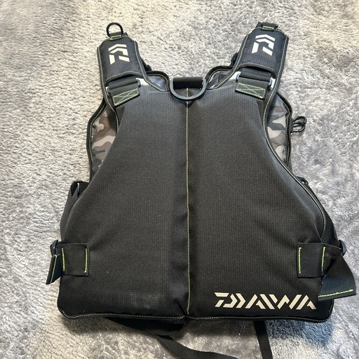 Daiwa フローティングジャケット