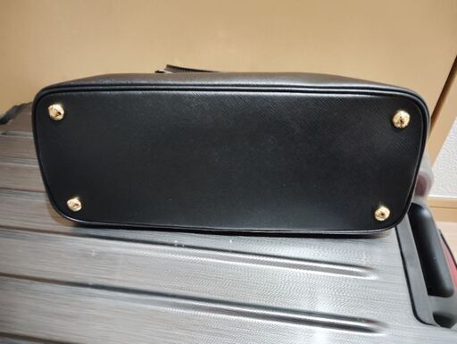 最終値下げ！明日で終了！超お買い得！　美品　PRADA　プラダ　鞄　ハンドバッグ　