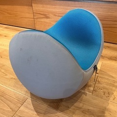 クビレディ　（バランスチェア）の画像