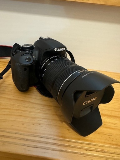 Canon EOS Kiss x6i 一眼レフ　カメラ