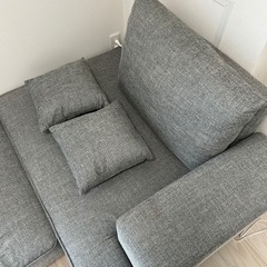 LOWYAカウチソファーの画像